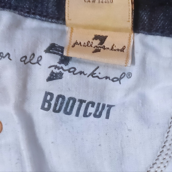 7 For All Mankind Argyle Bootcut Jeans Style: U075ARJ080U-4705 Dark Wash Denim - Picture 3 of 5